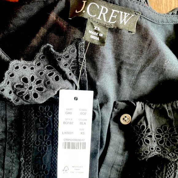 J.Crew Sezane vibes - Eyelet-Trim Button Up Shirt in Black, XS - Picture 3 of 4